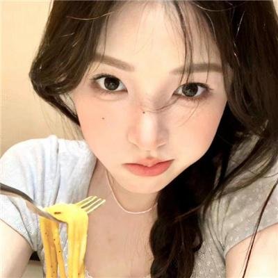 港口的灯光